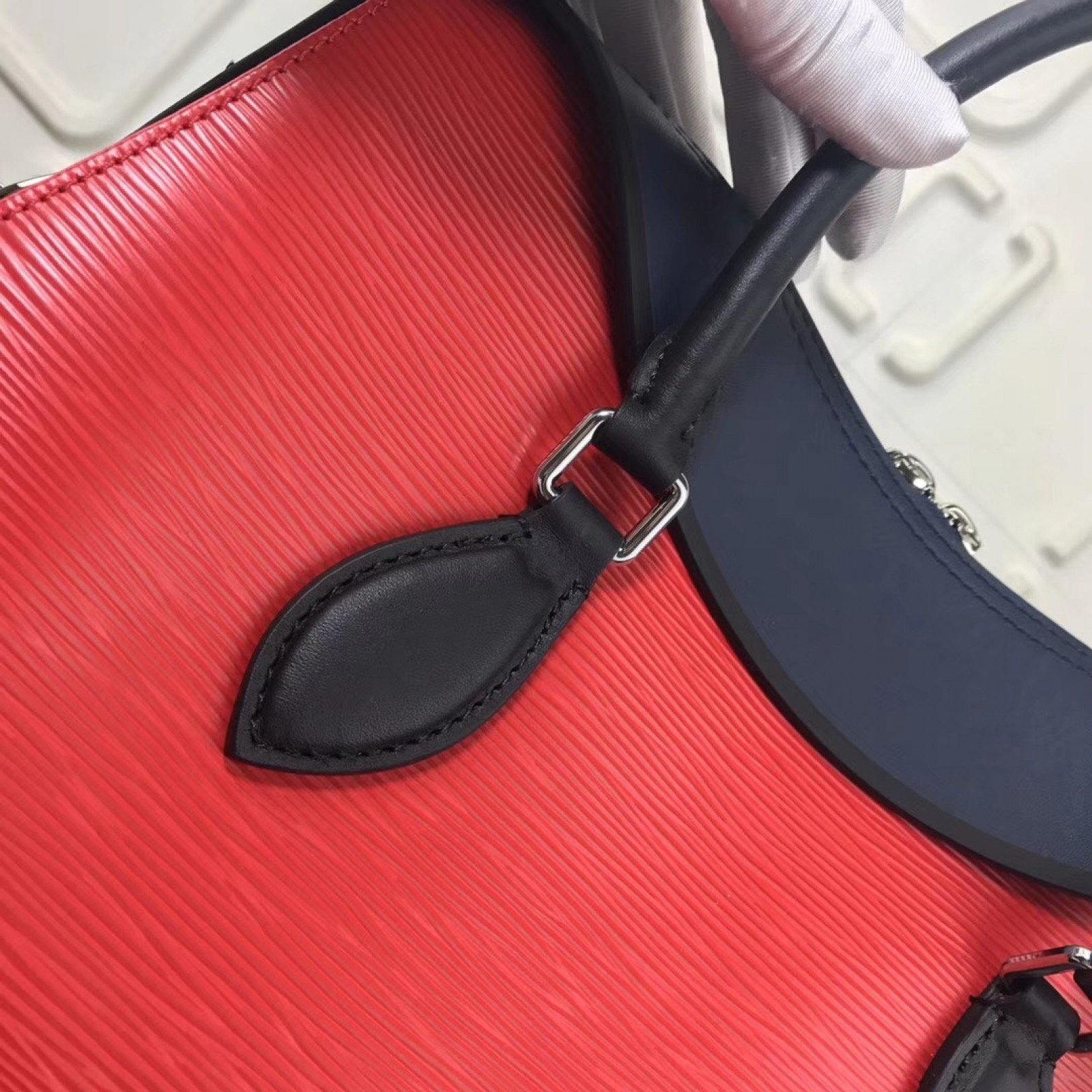 LV TUILERIES Bag M53443