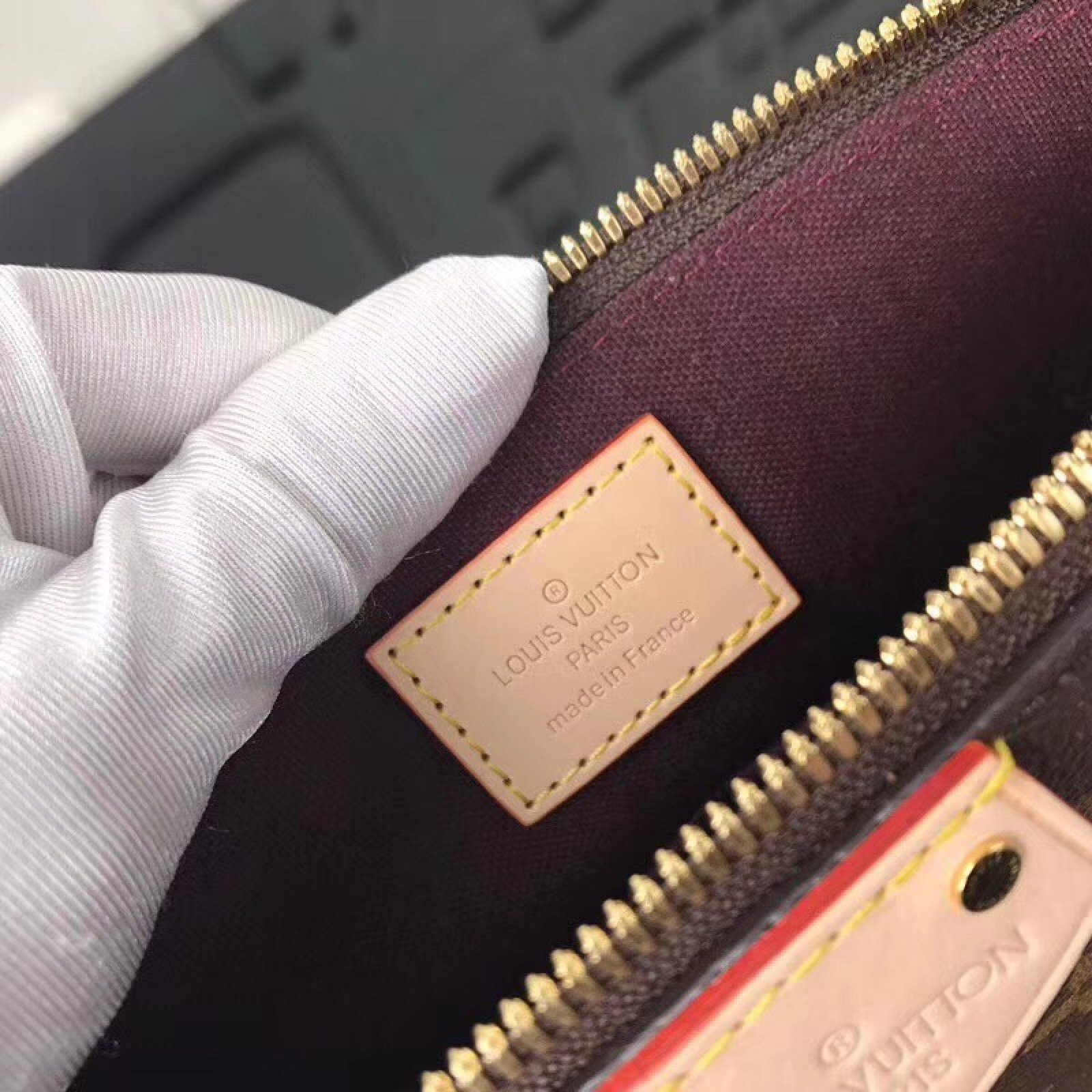LV TURENNE Bag M48815