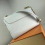 LV TWIST MM BAG M52890