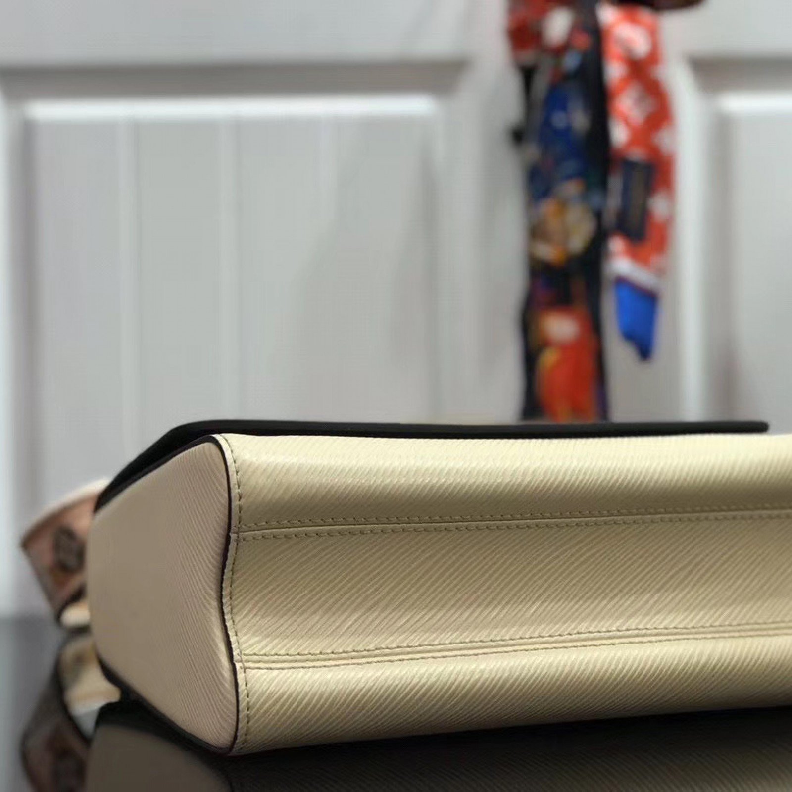 LV TWIST MM M50280CD