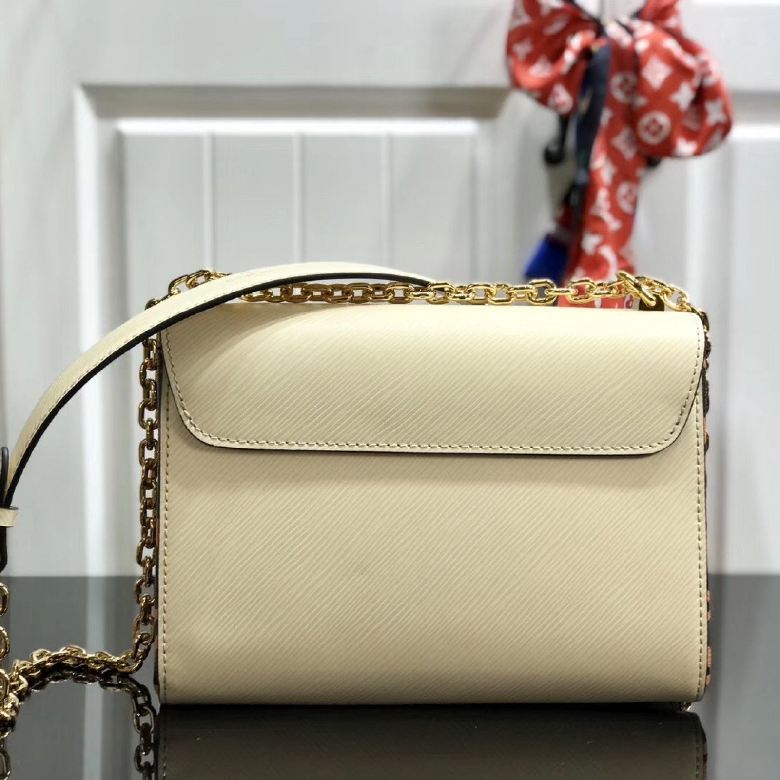 LV TWIST MM M50280SH