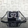 LV TWIST MM M53126