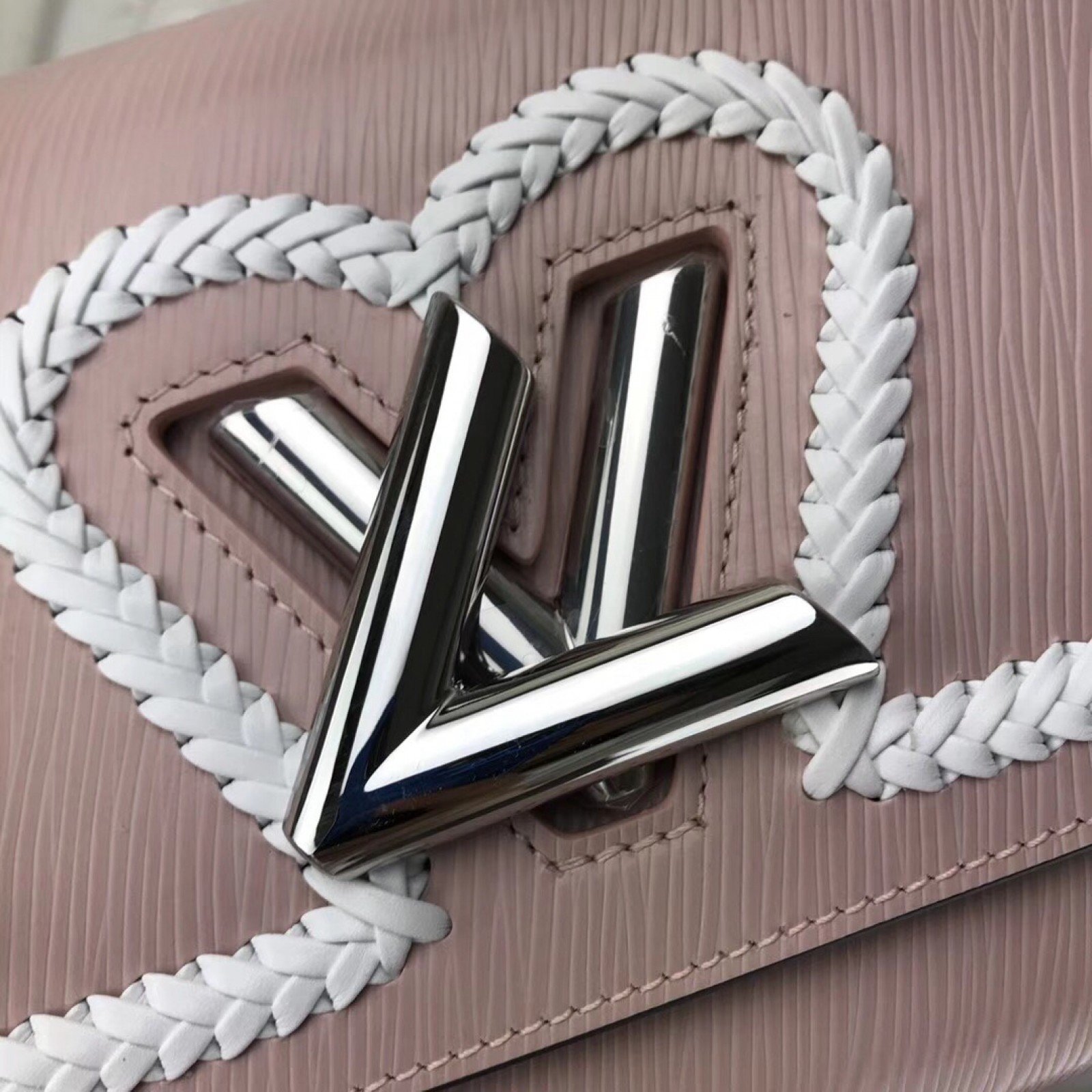 LV TWIST MM M53126
