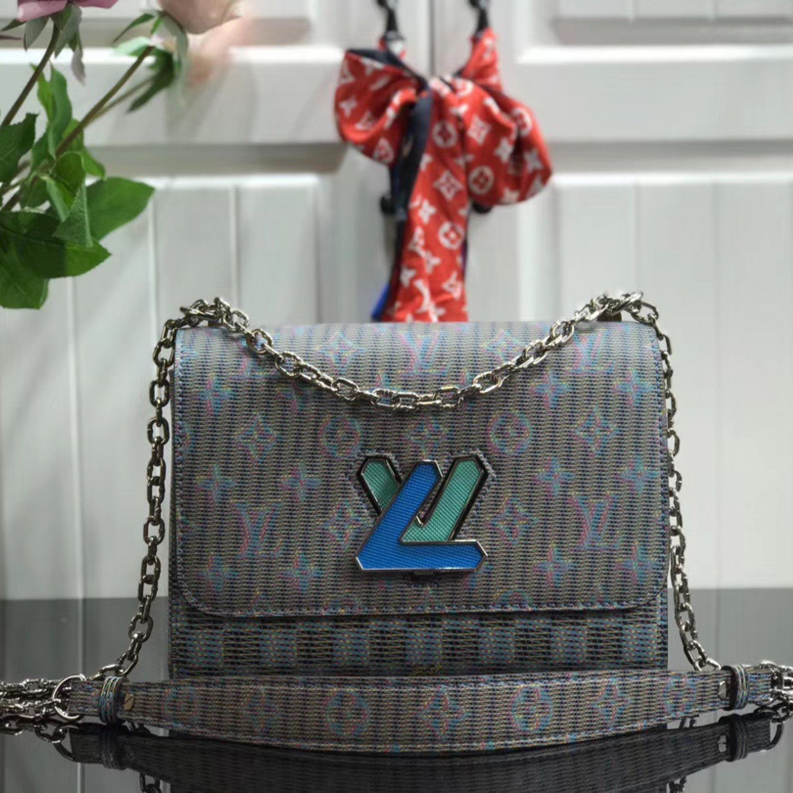 LV TWIST MM M55480