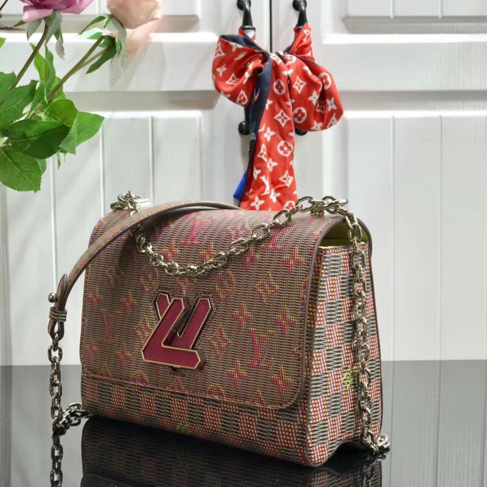 LV TWIST MM M55480