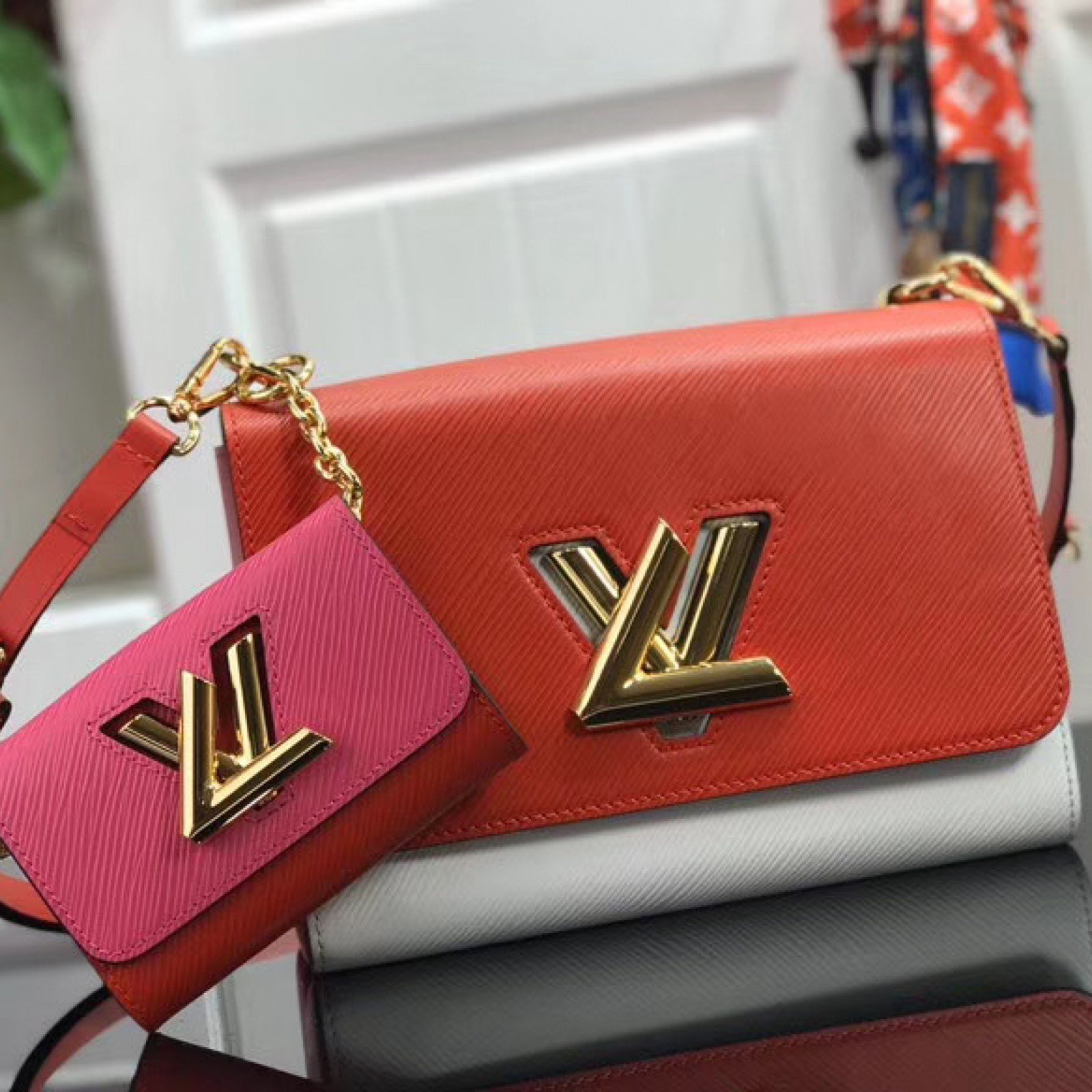 LV TWIST MM M55683