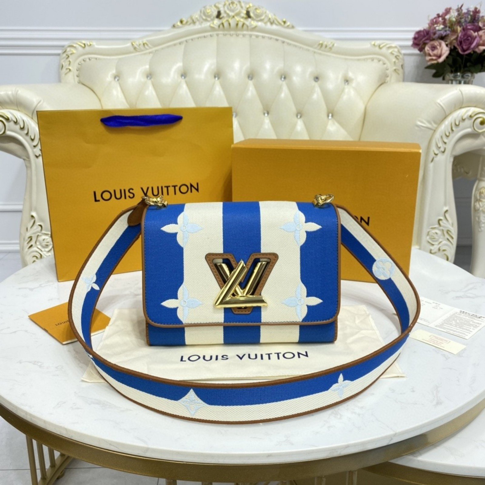 LV TWIST MM M57659