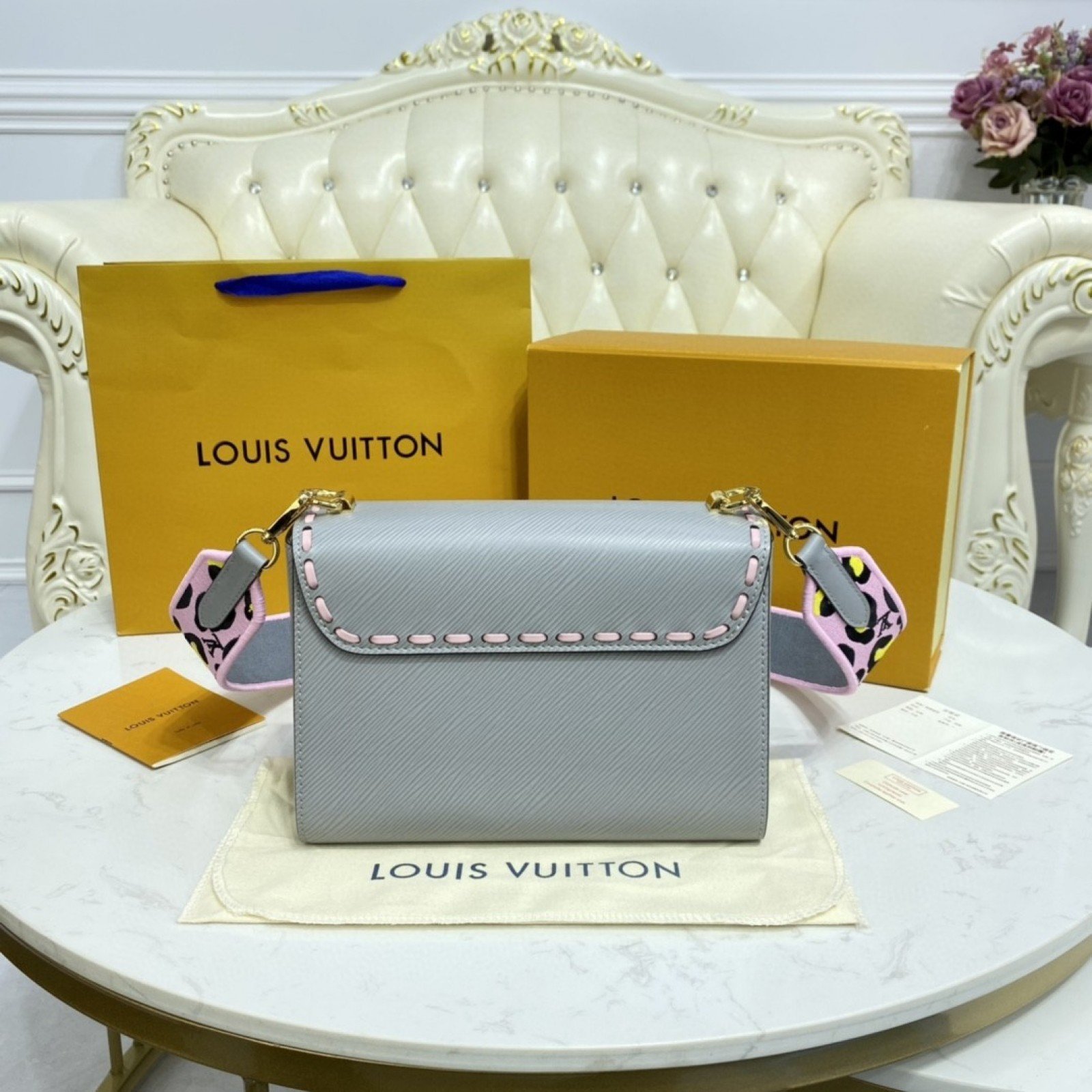 LV TWIST MM M58606