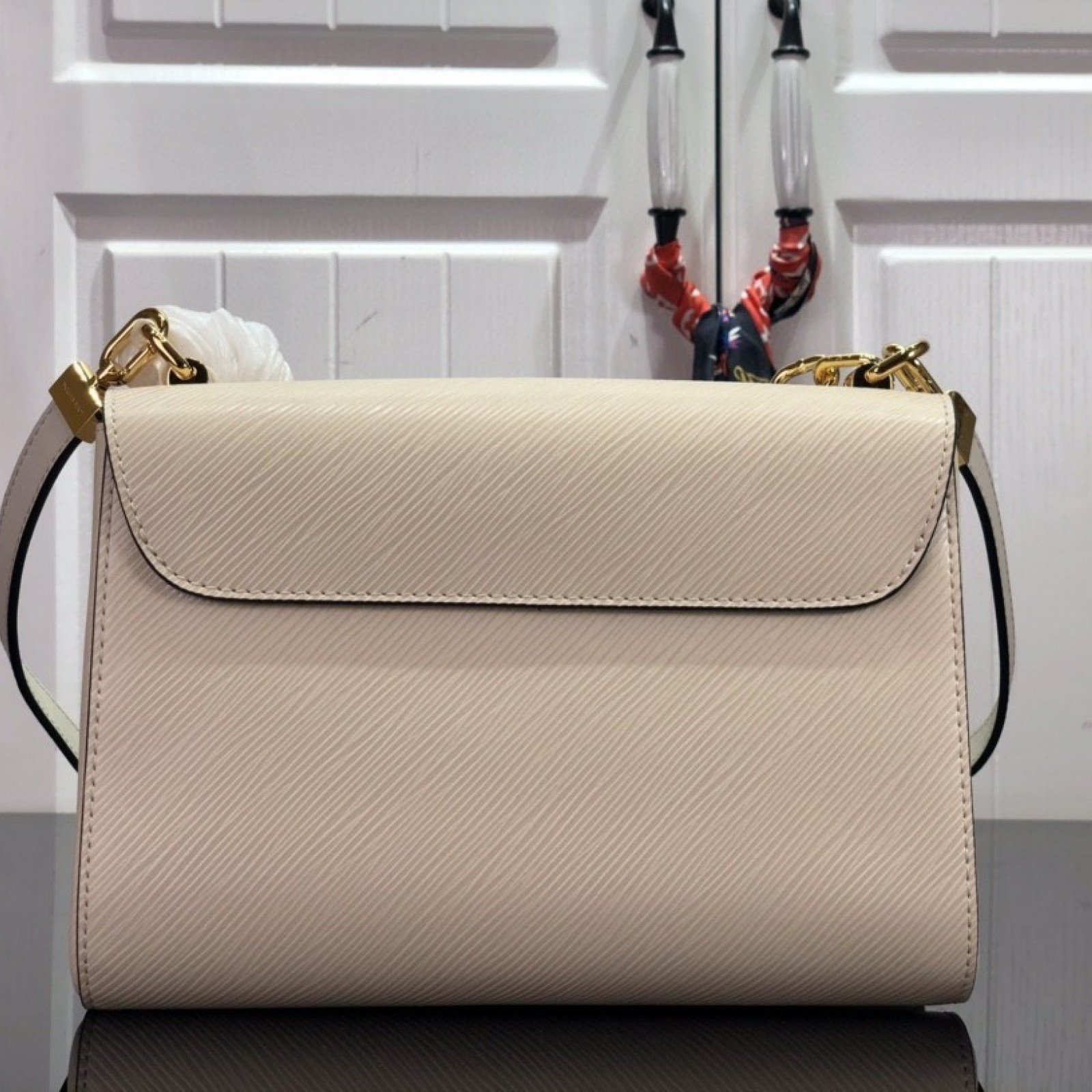 LV TWIST MM M59402