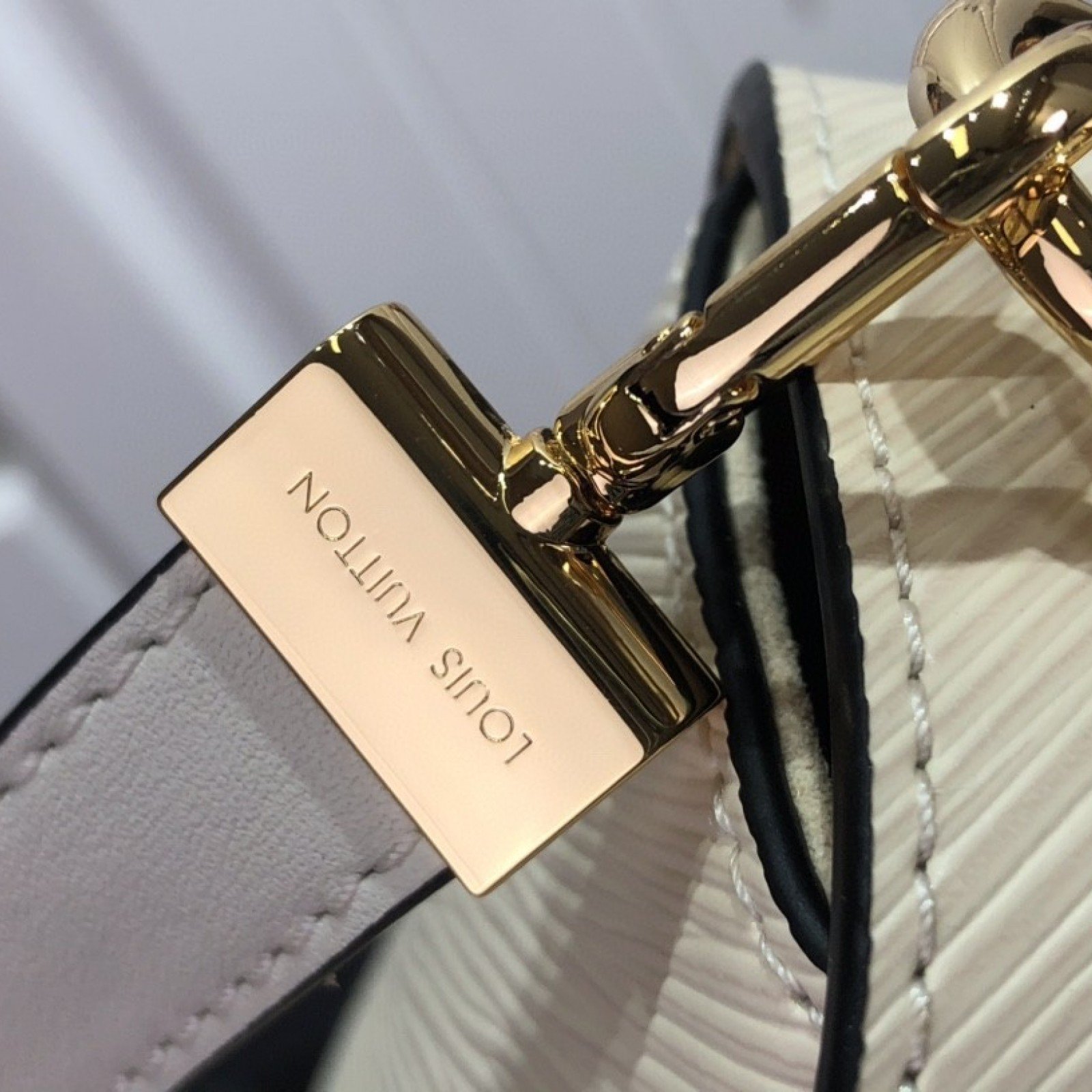 LV TWIST MM M59402