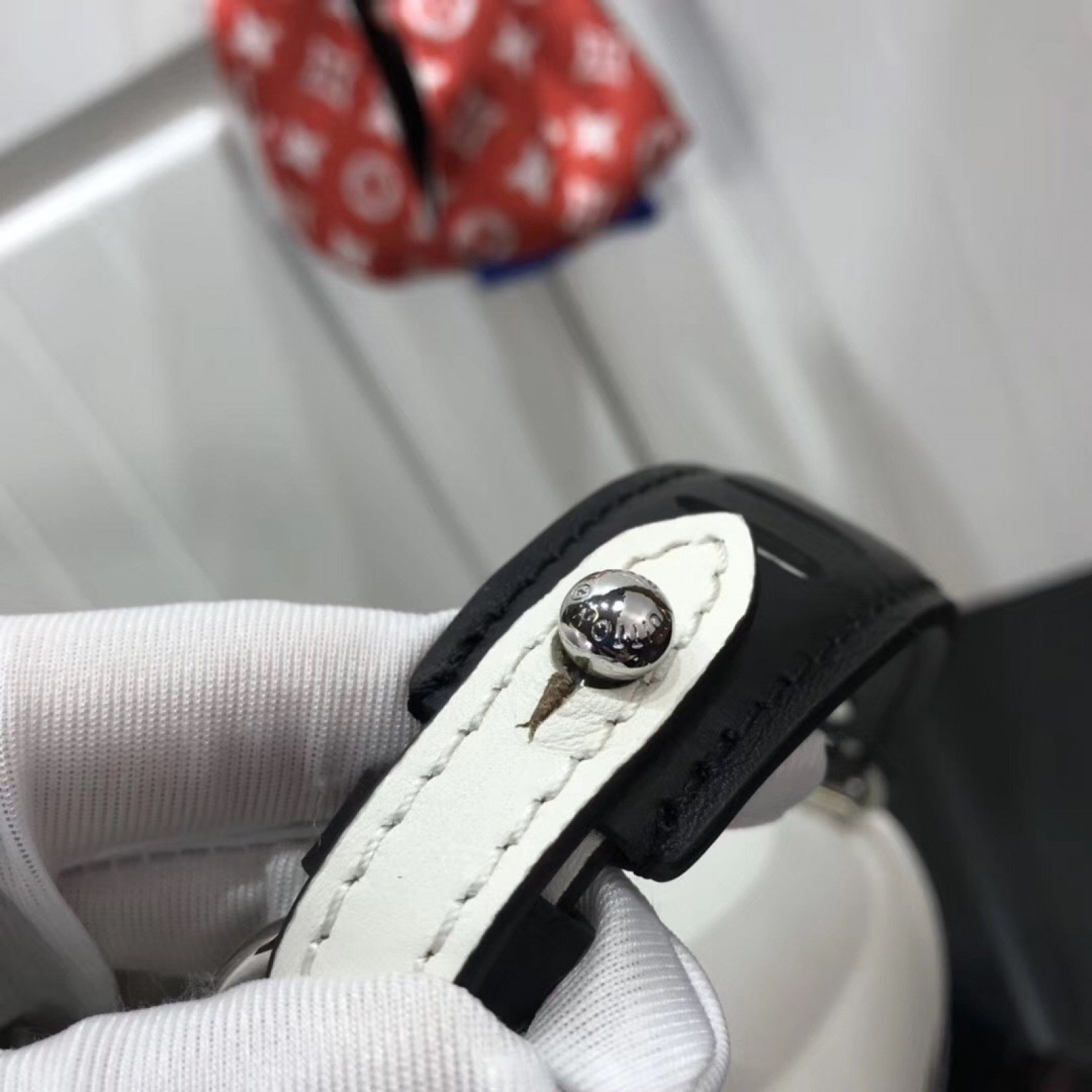 LV TWIST PM M50332PJ
