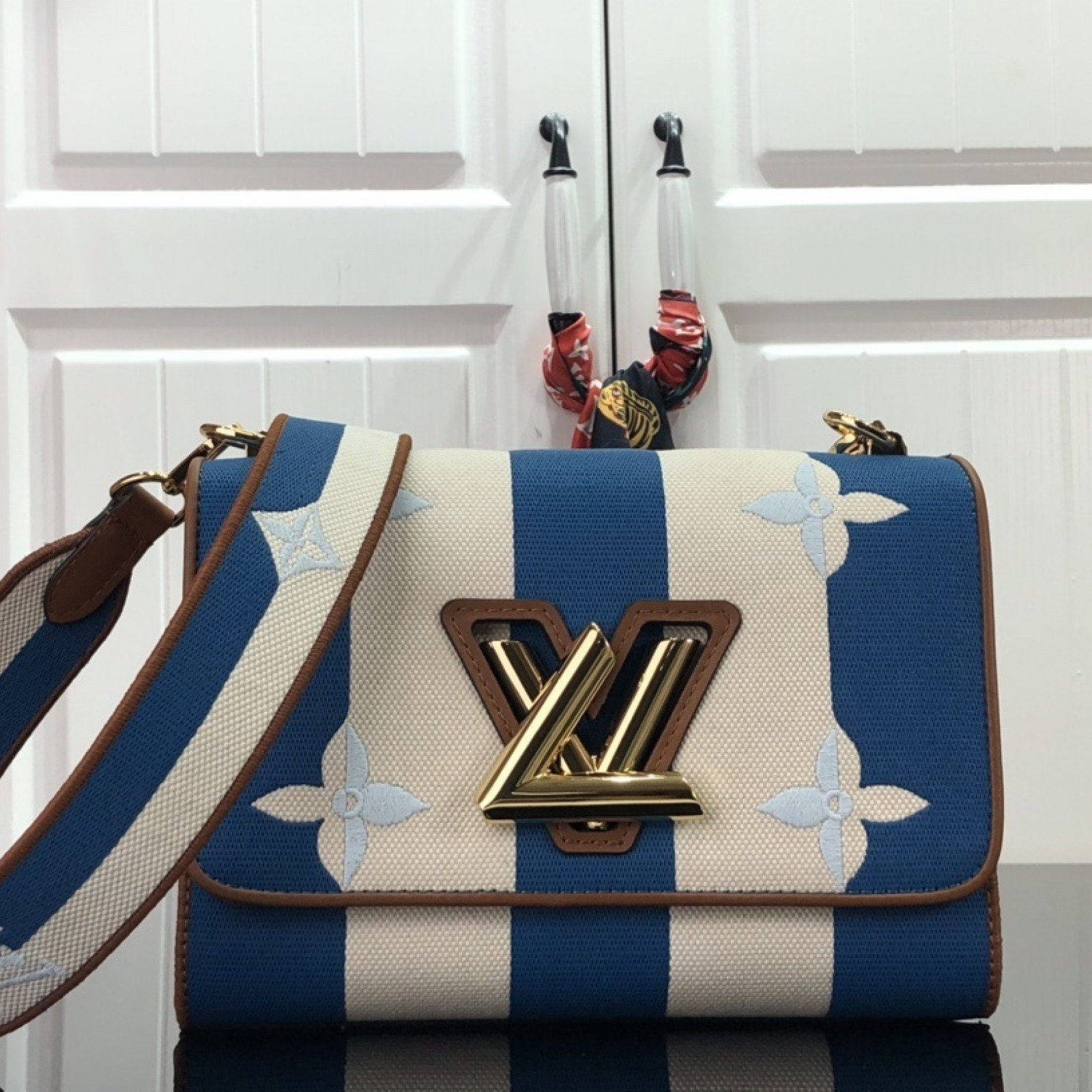 LV TWIST PM M57722