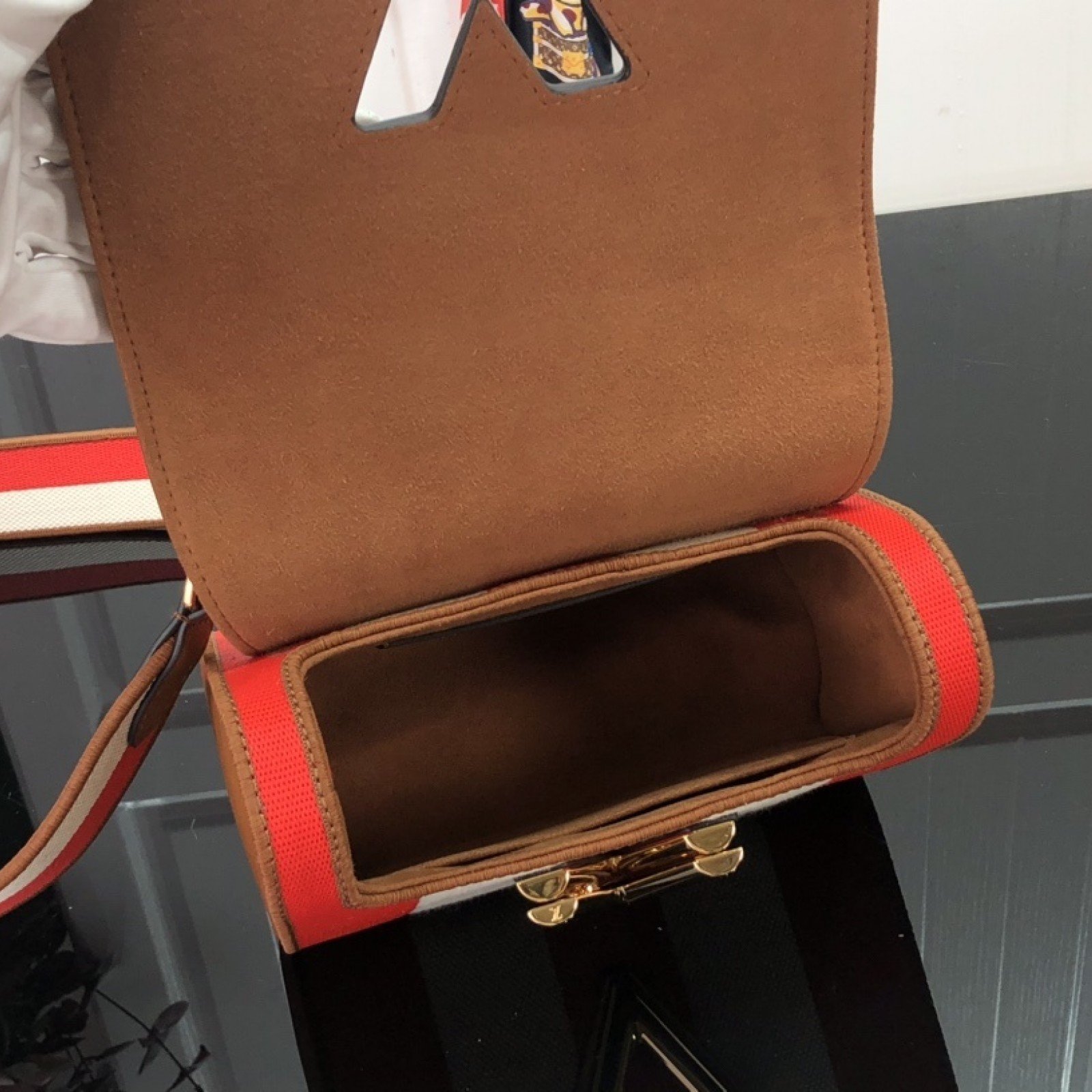 LV TWIST PM M57722