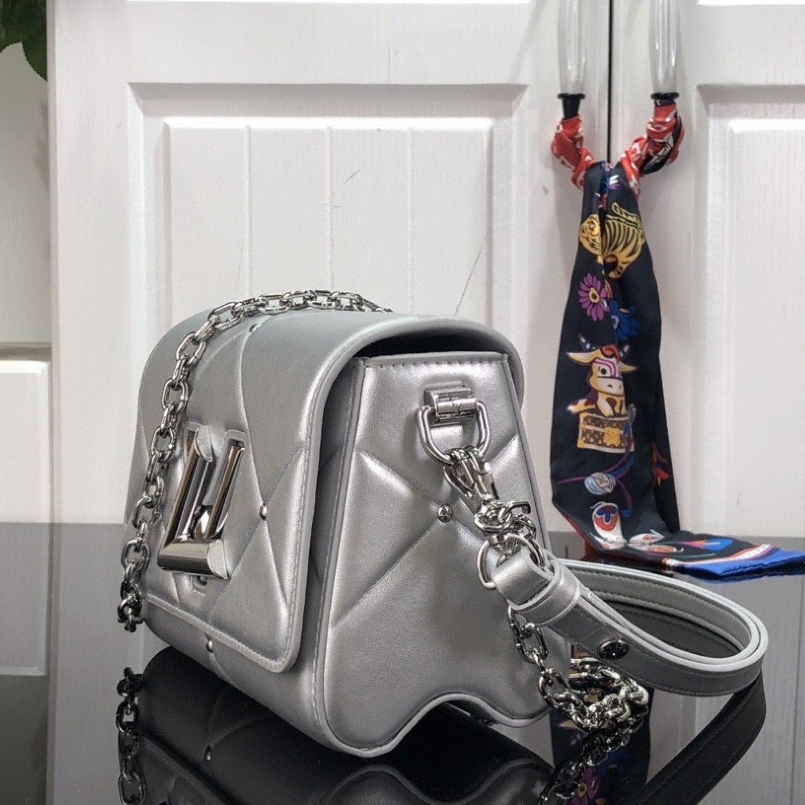 LV TWIST PM M59031
