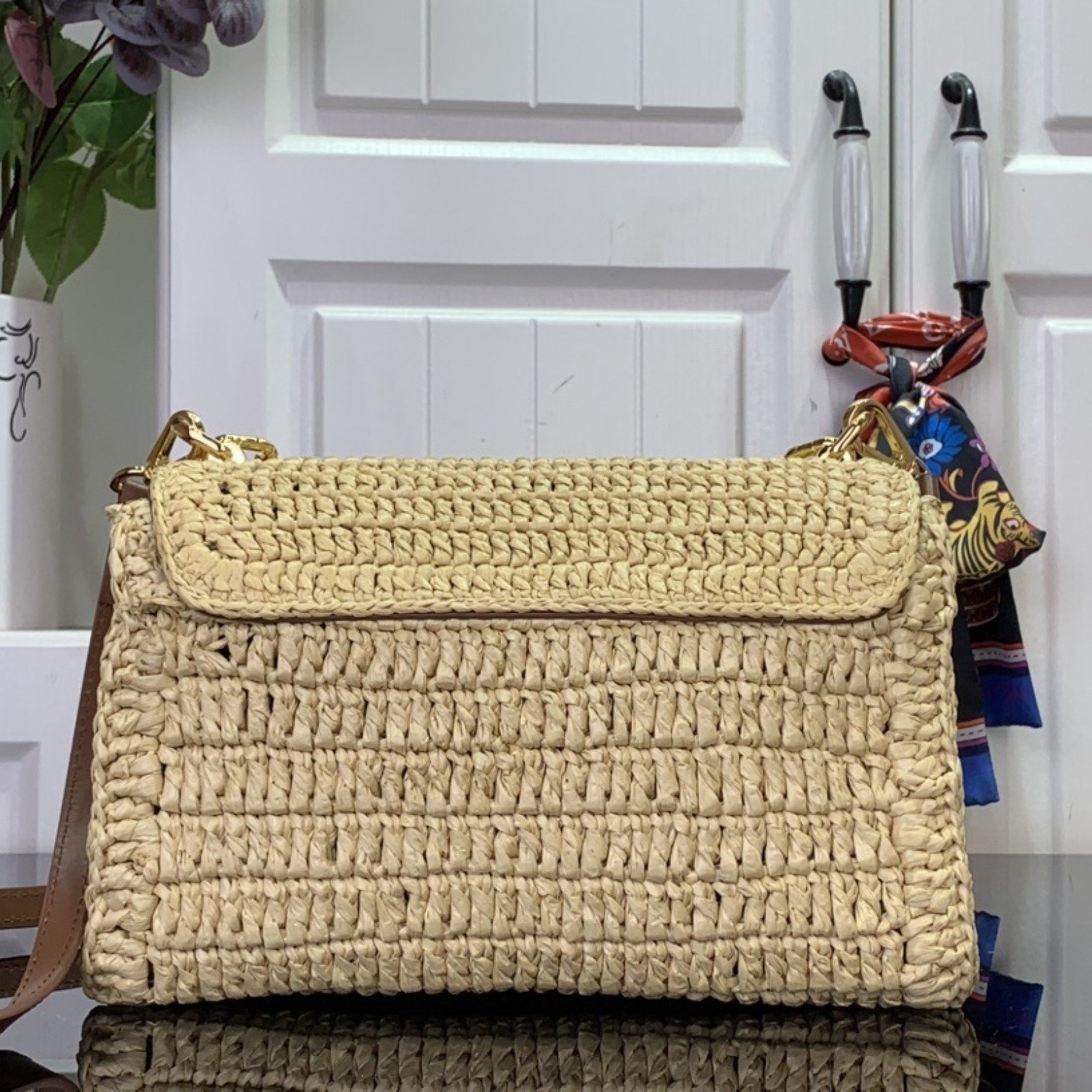 LV TWIST SLIM m14309