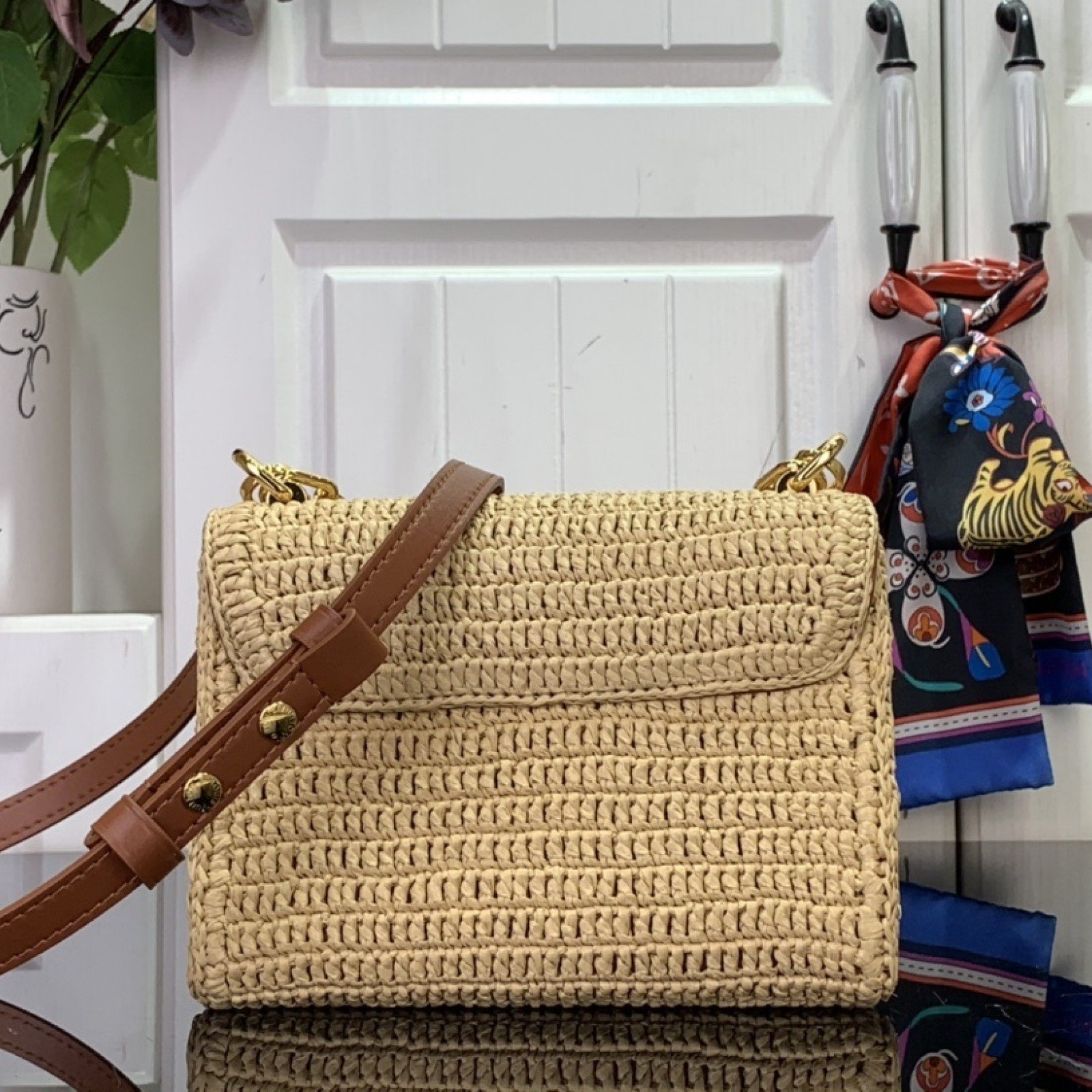 LV TWIST SLIM m14309A