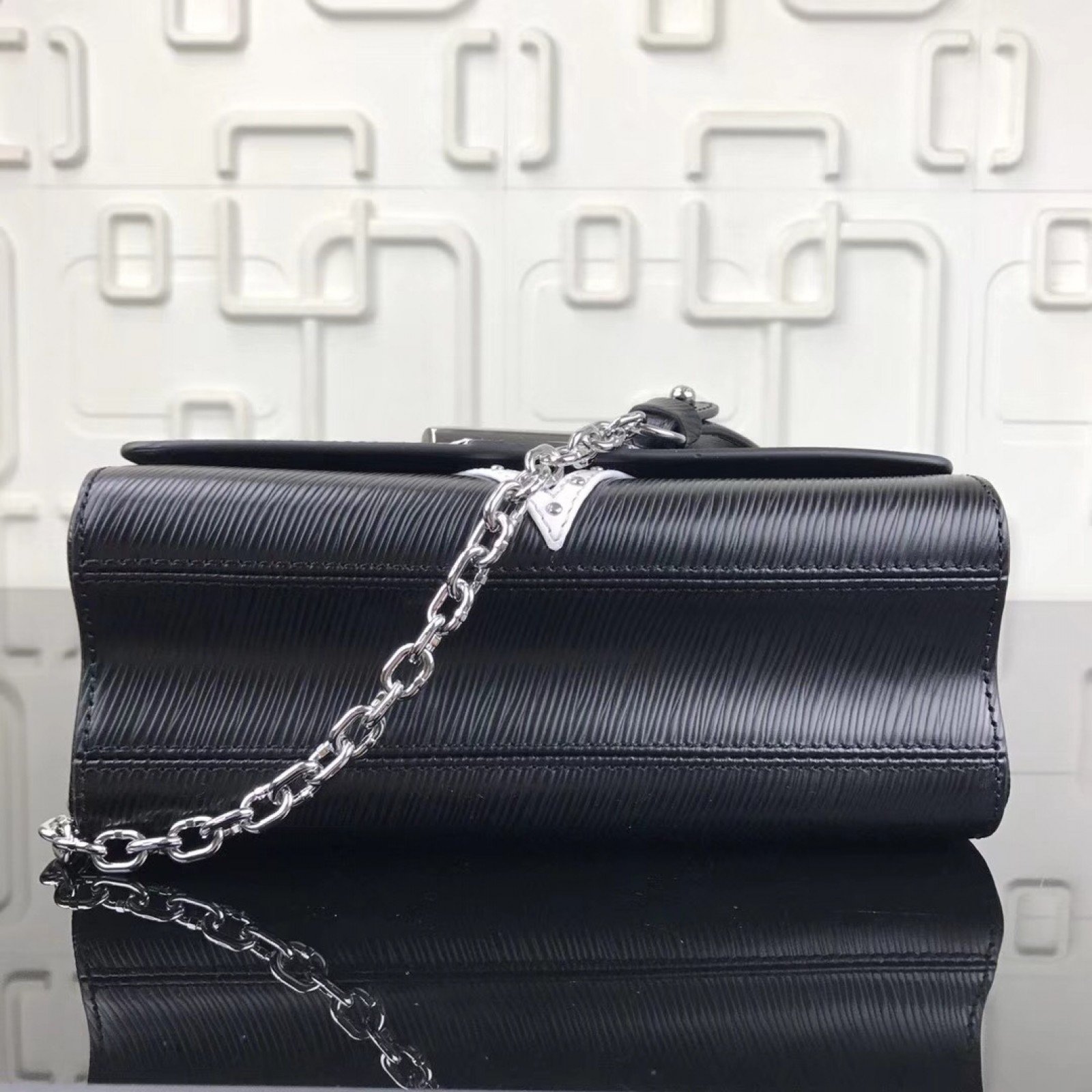 LV TWIST bag M50280