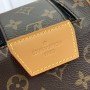 LV Toilet bag m46696