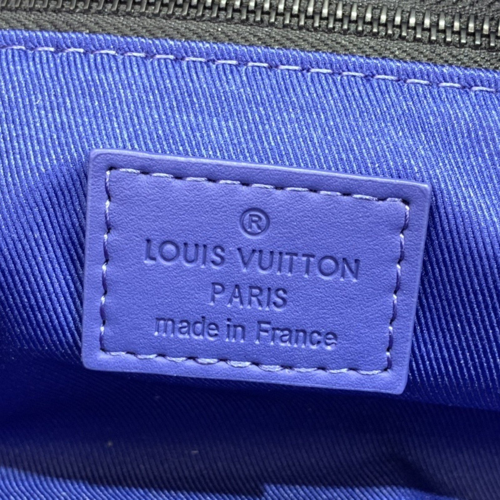 LV Toilet bag m82576