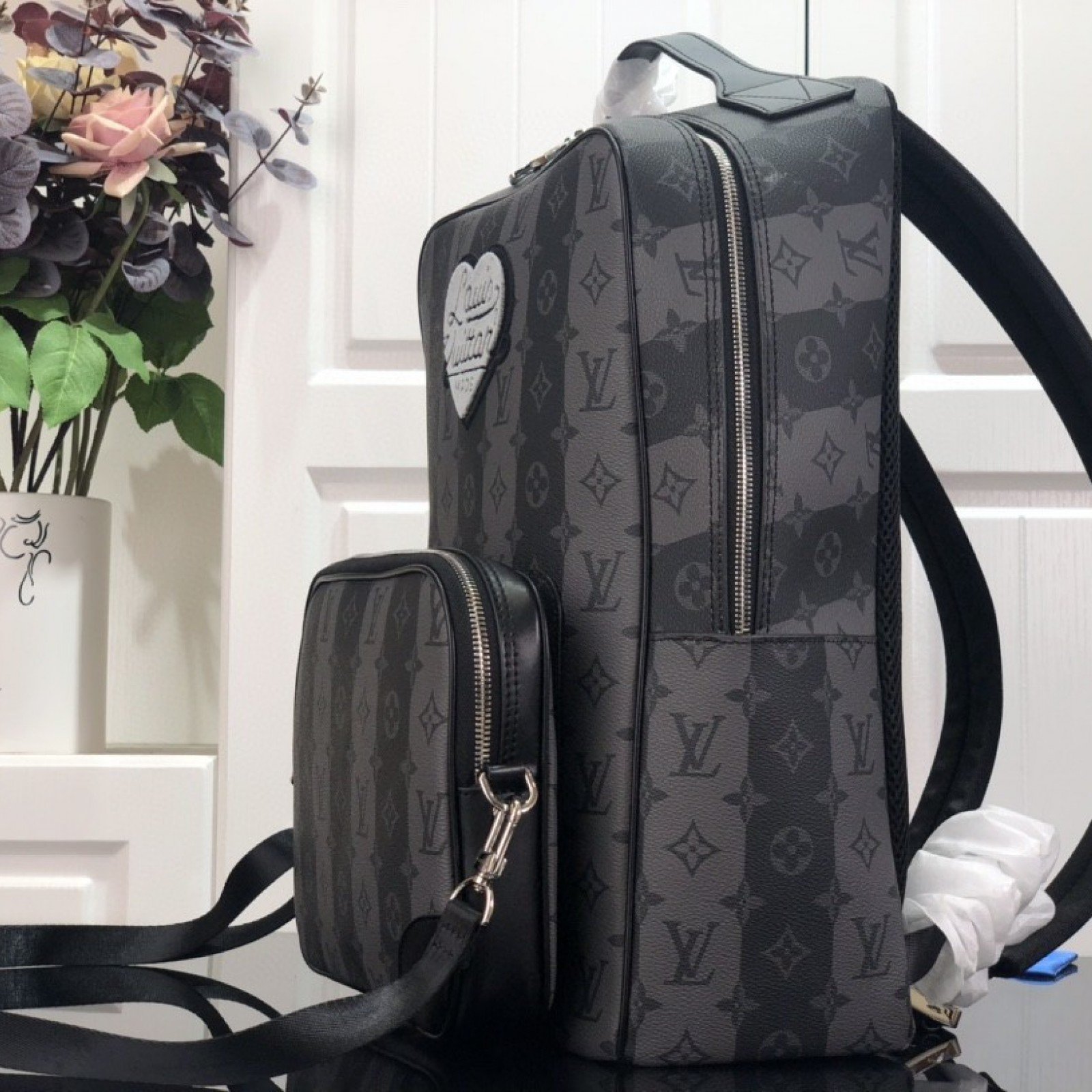 LV UTILITY BACKPACK M45962