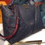 LV V TOTE MM M44397