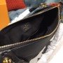 LV V TOTE MM M44397