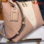 LV V TOTE MM M44397