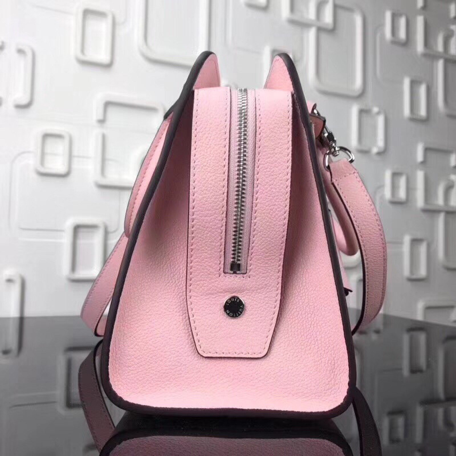 LV VANEAU MM M51239