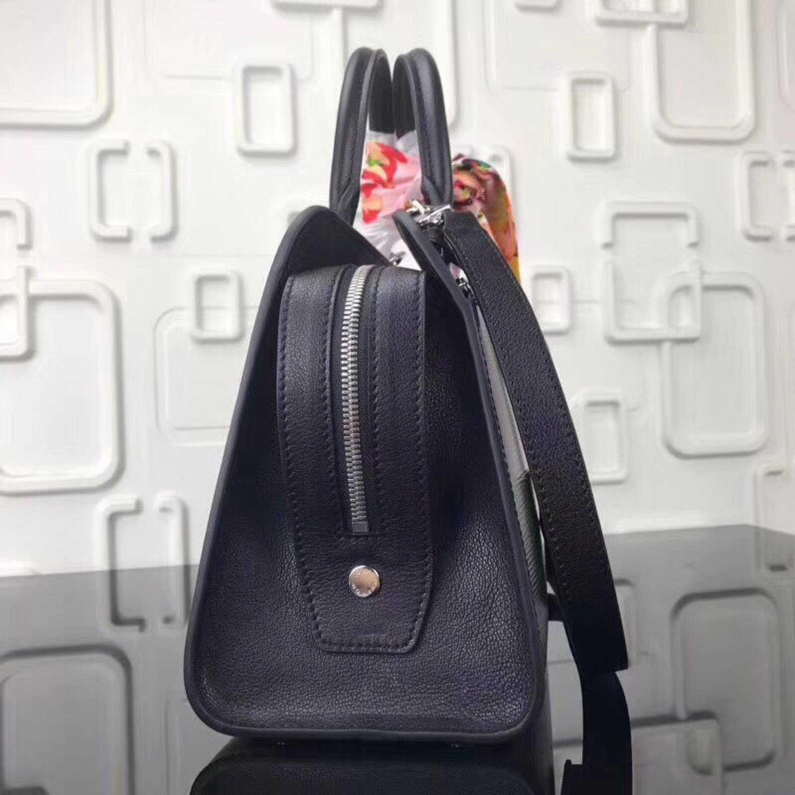 LV VANEAU MM M51239