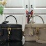 LV VANITY PM M45598