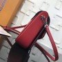 LV VERY MESSENGER BAG M51682