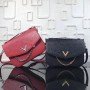 LV VERY MESSENGER BAG M51682