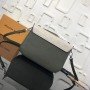 LV VERY MESSENGER BAG M51682