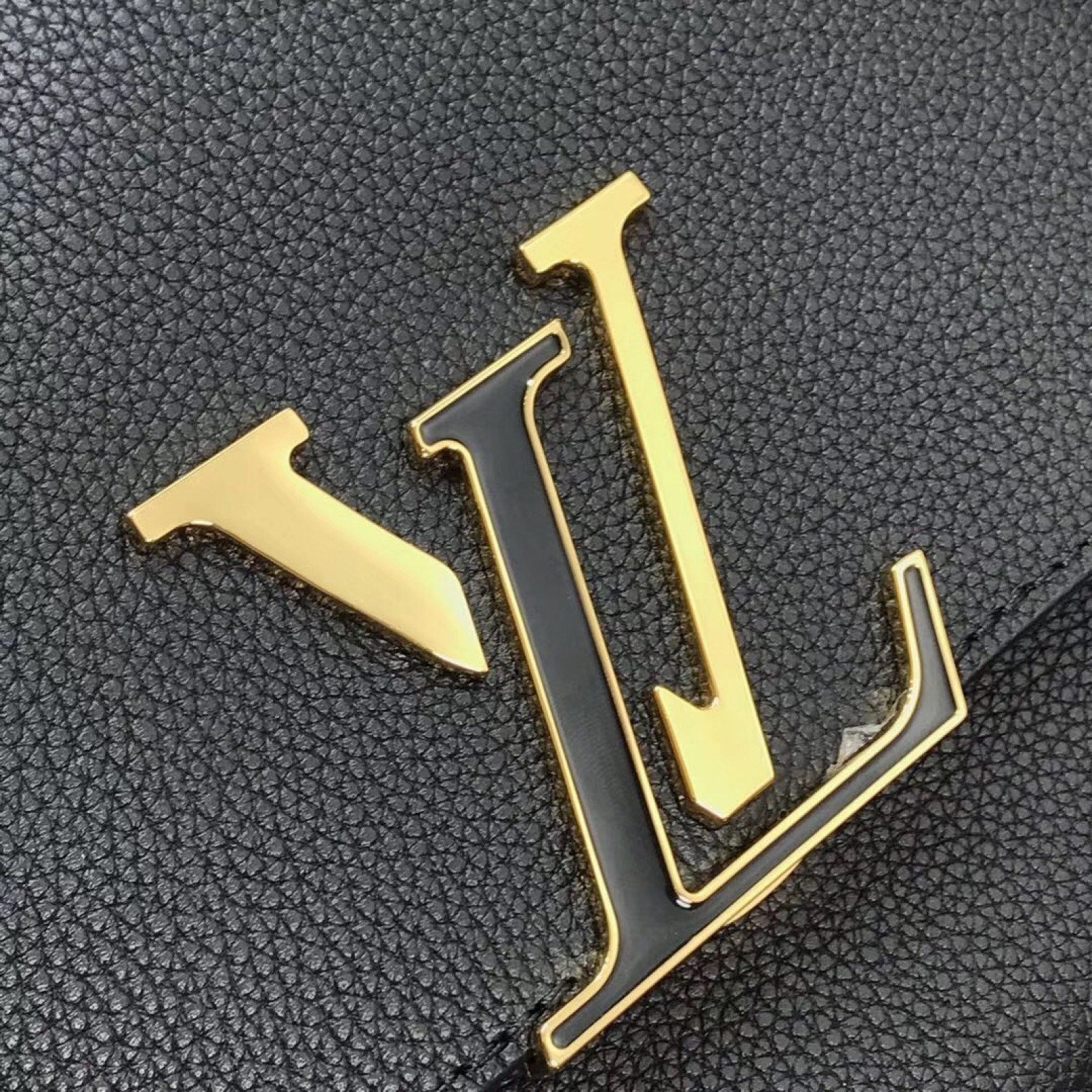 LV VOLTA M53771