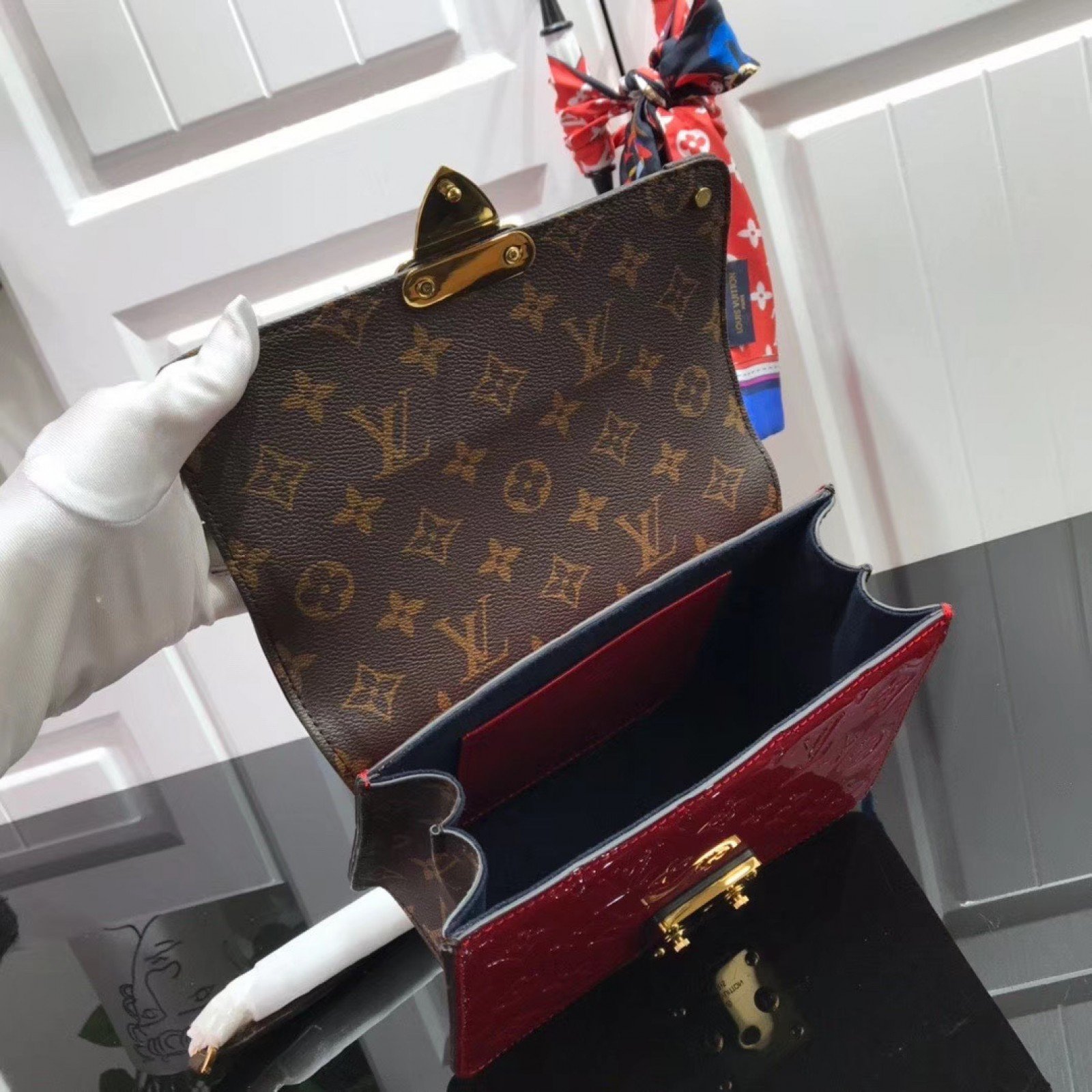 LV WYNWOOD BAG M90442KH