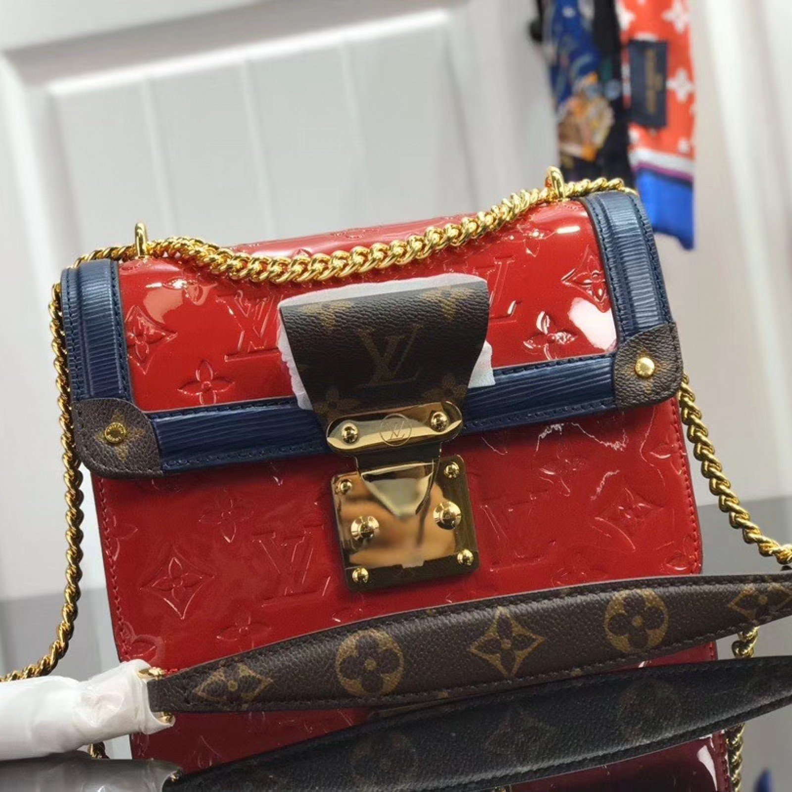 LV WYNWOOD BAG M90442KH