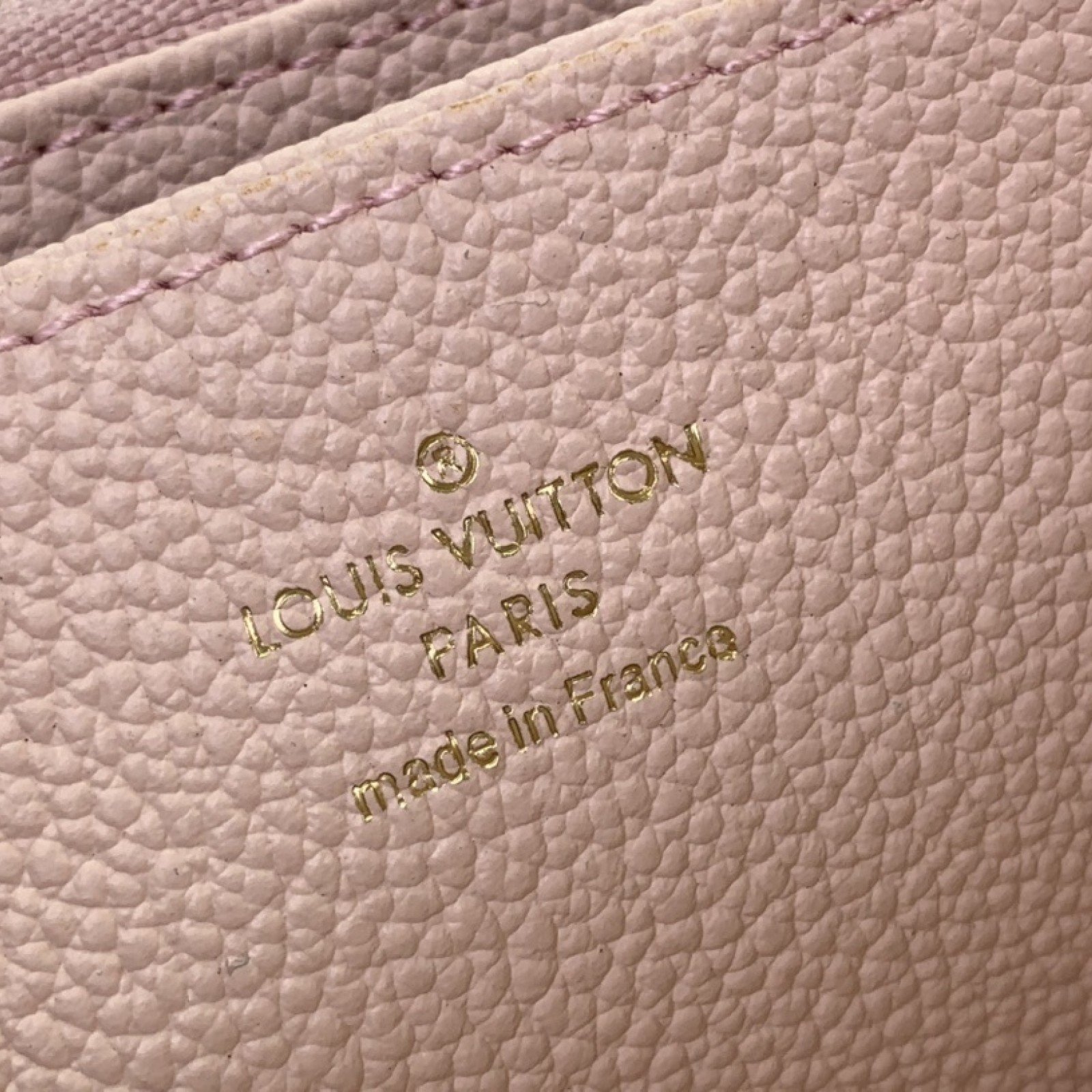 LV Wallet M60017A