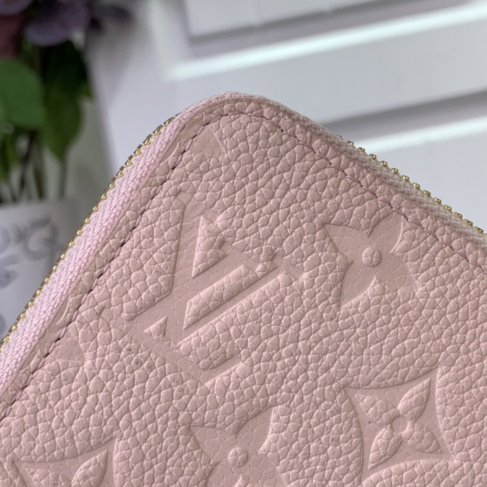 LV Wallet M60017A