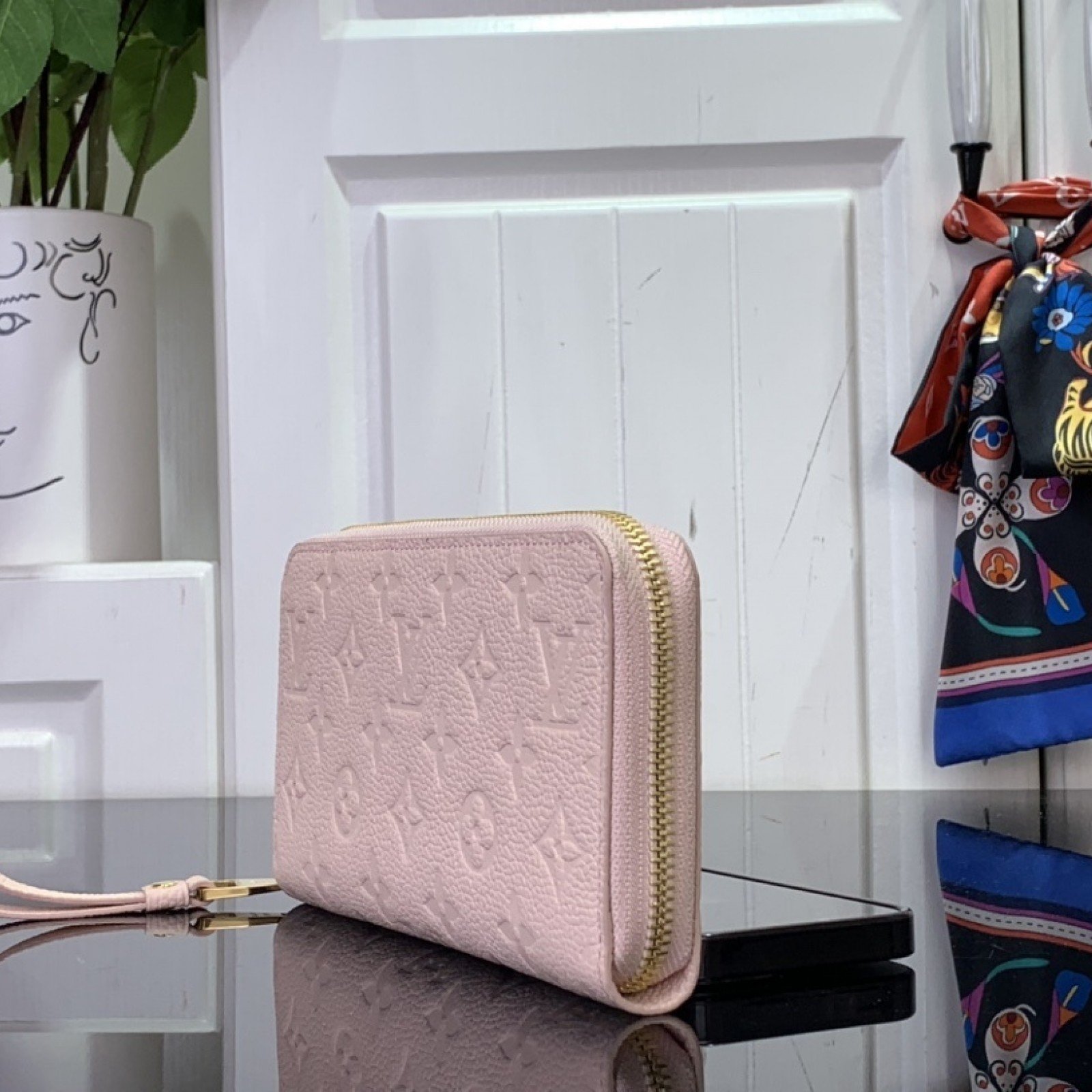 LV Wallet M60017A