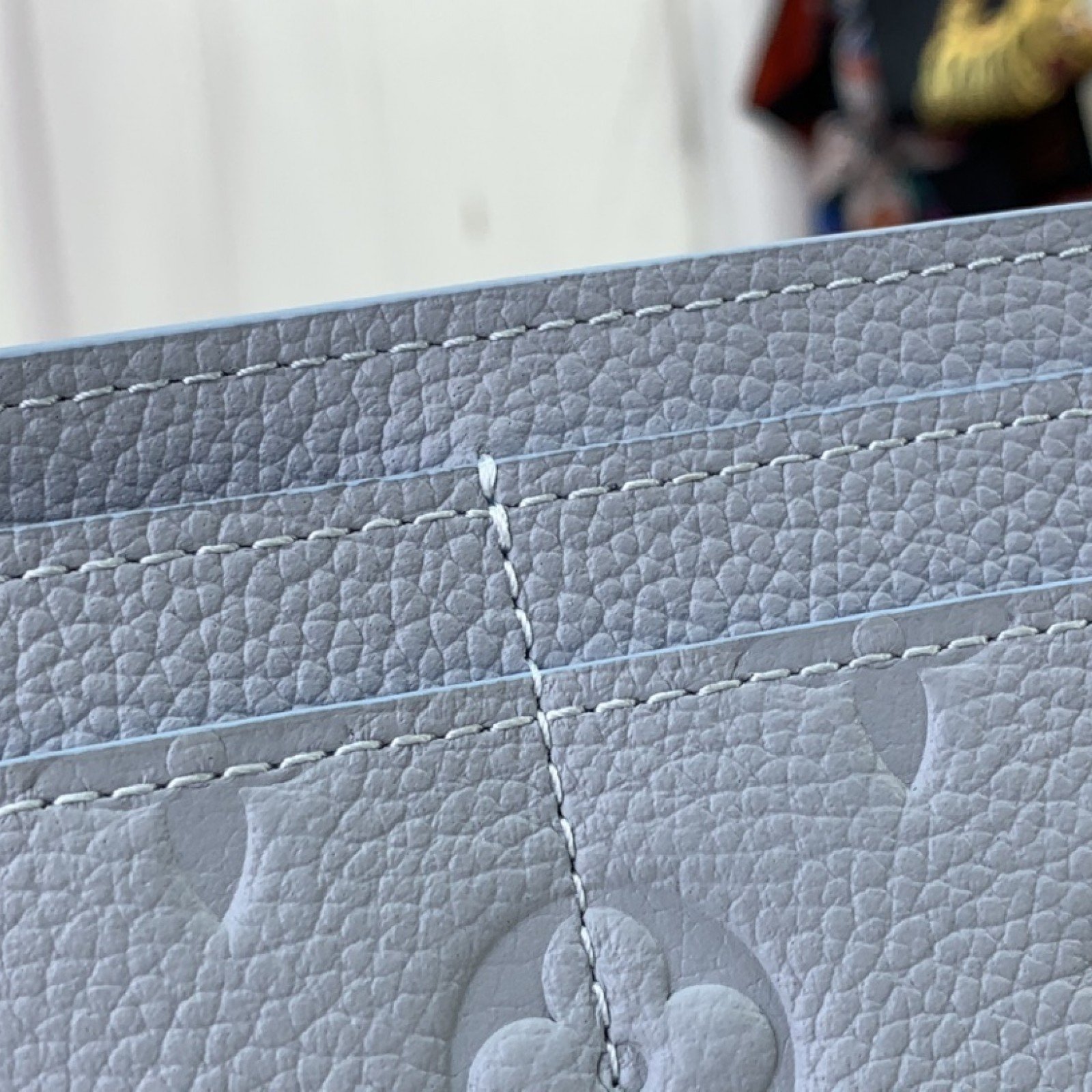 LV Wallet M60017A