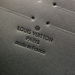 LV Wallet M80334