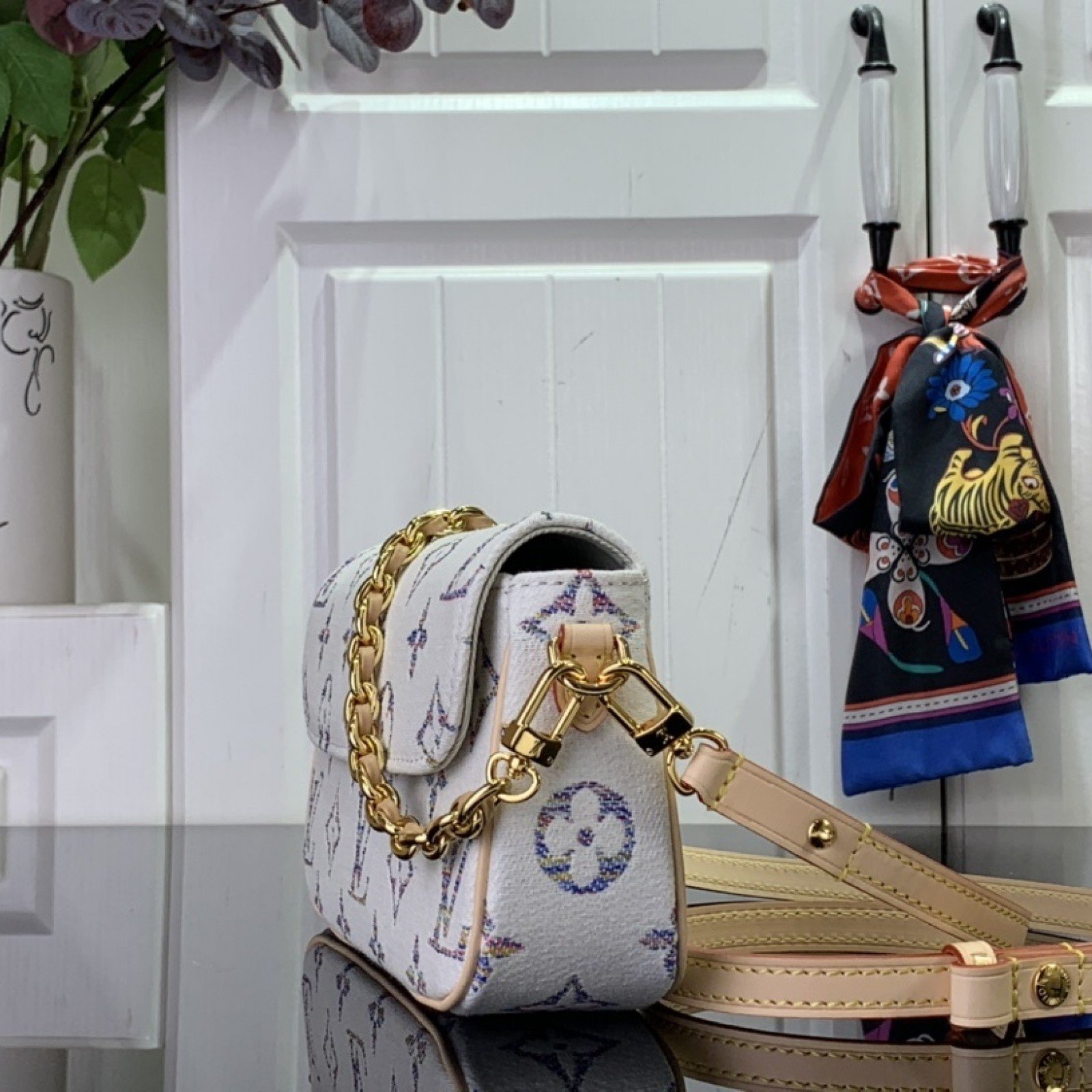 LV Wallet on Chain Ivy M83499