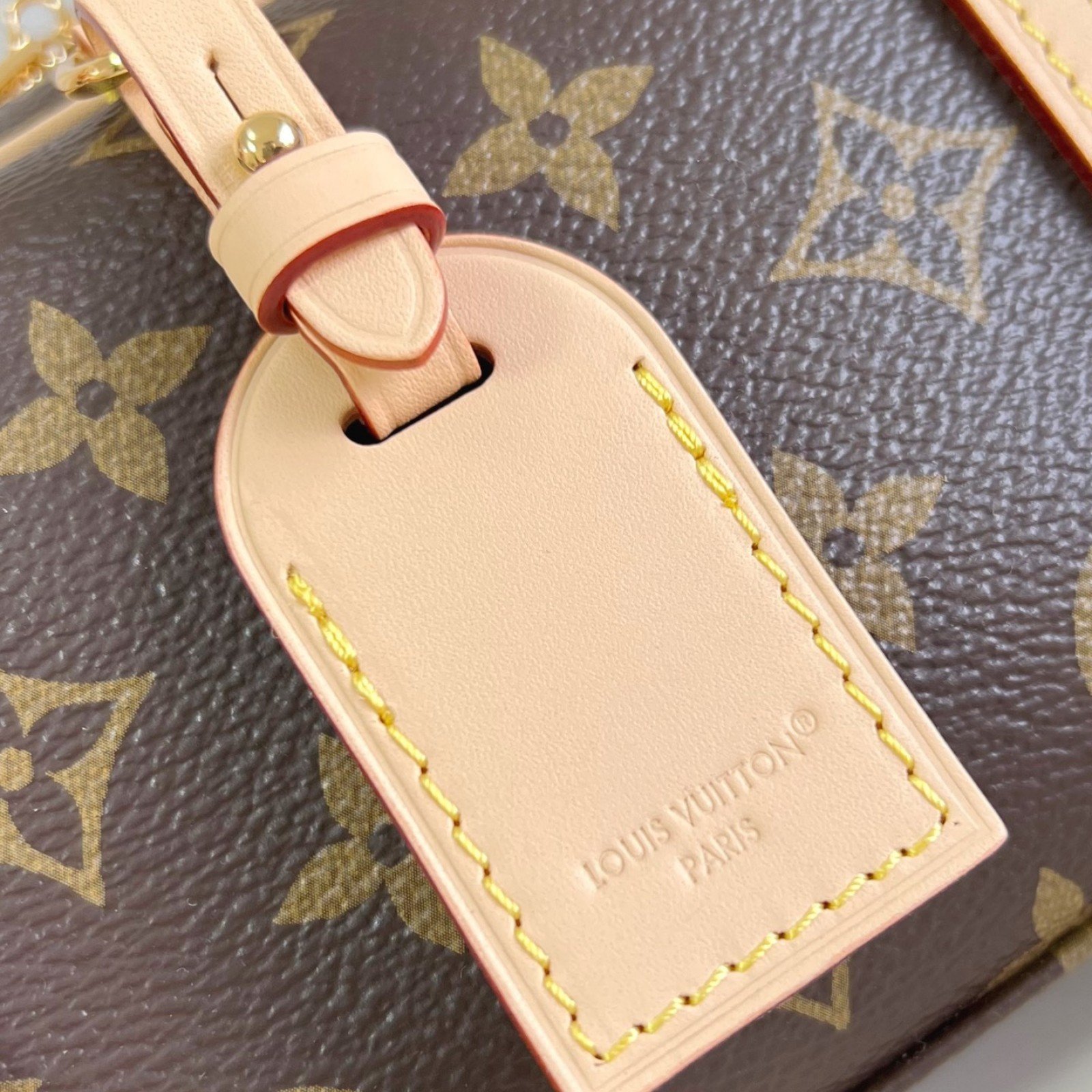 LV bag 179982 $165 USD