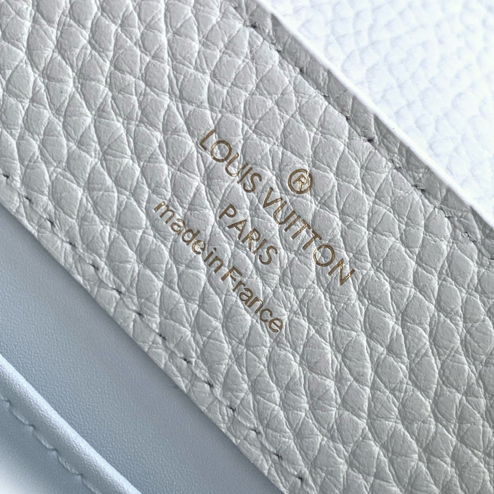 LV bag 179990 $398.75 USD