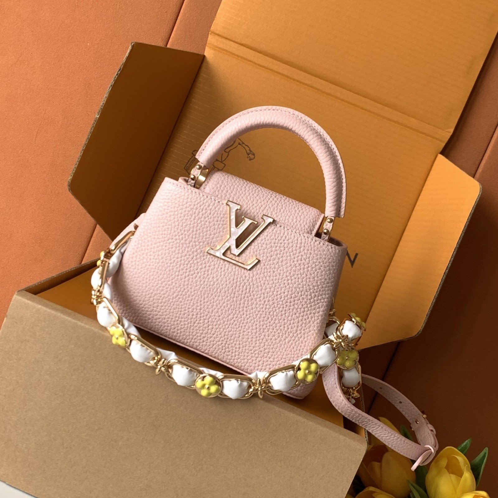 LV bag 179994 $426.25 USD