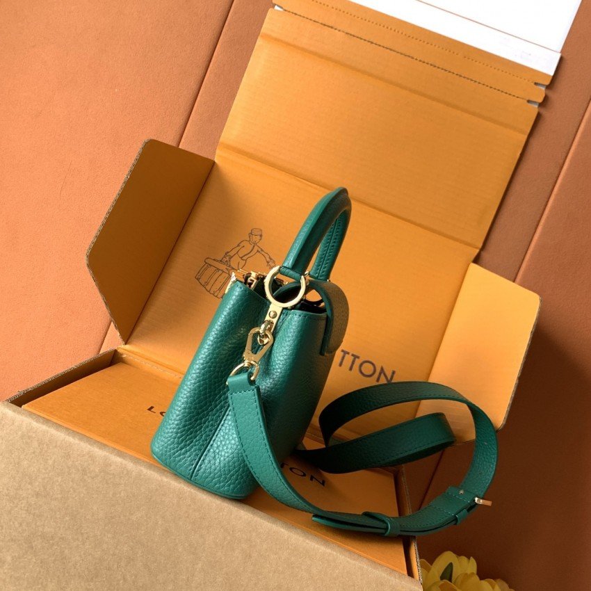 LV bag 180133 $365.75 USD