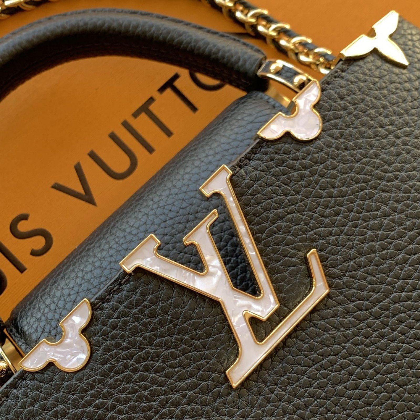 LV bag 180137 $409.75 USD
