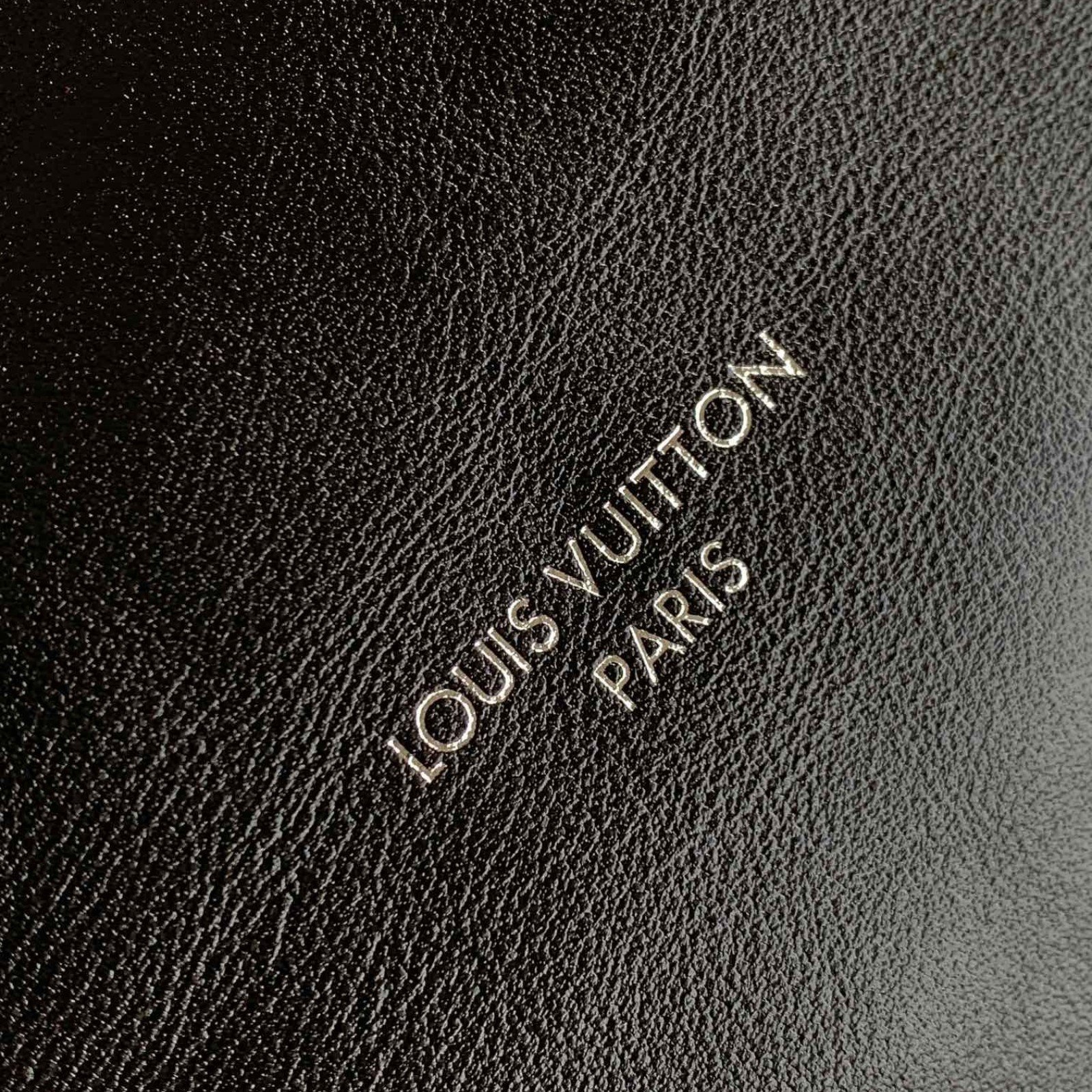 LV bag 180142 $470.25 USD