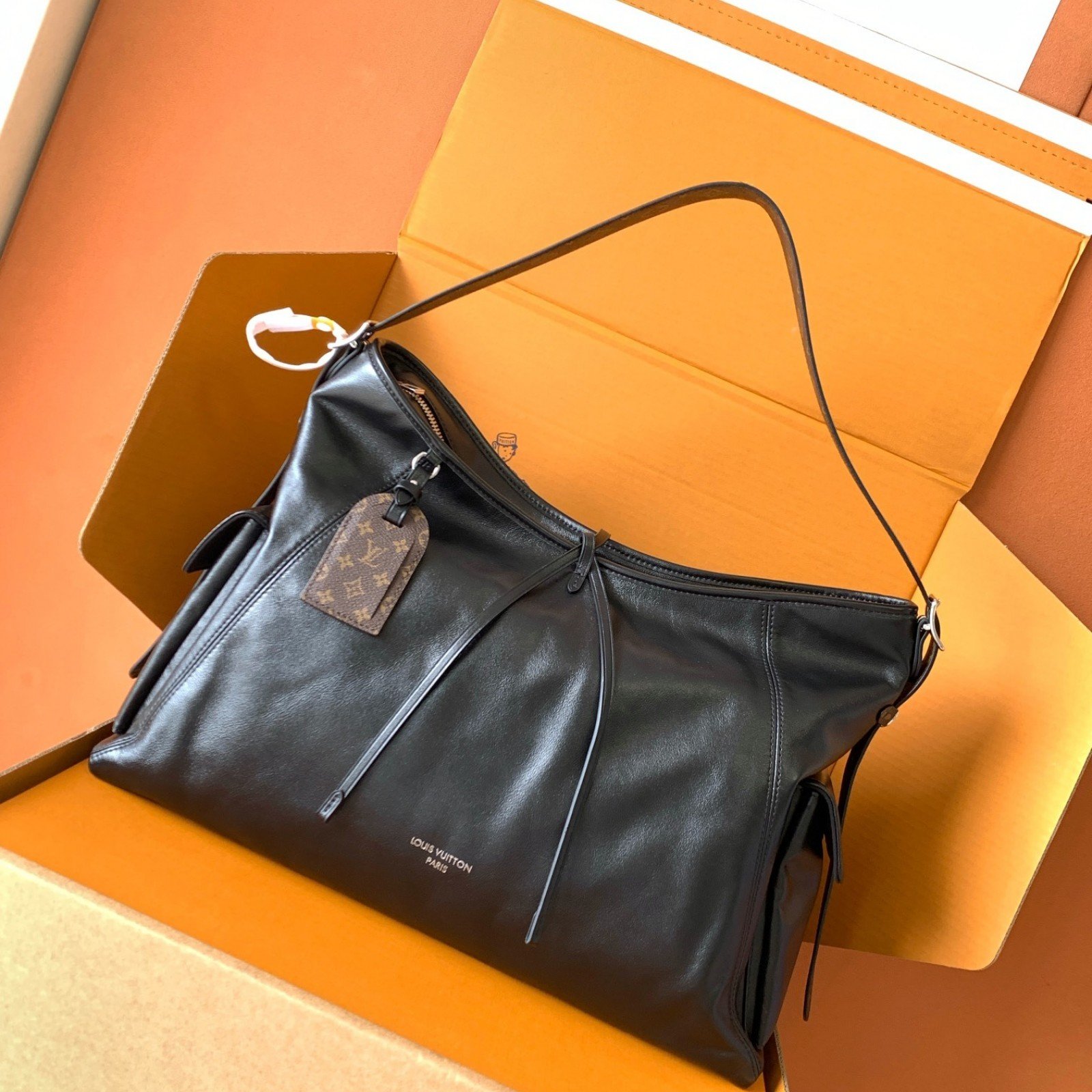 LV bag 180142 $470.25 USD