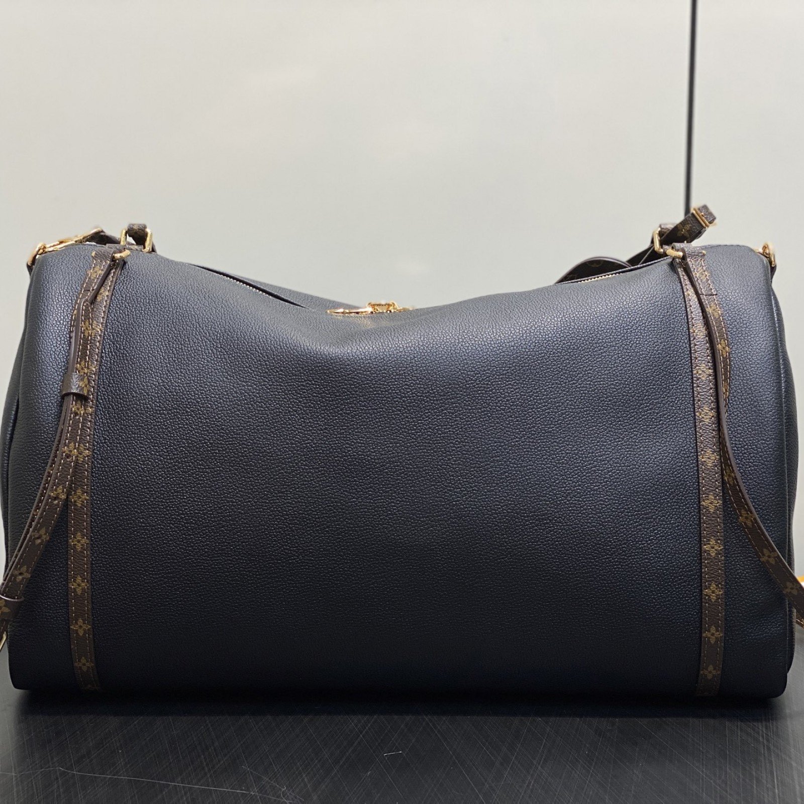LV bag 180181 $316.25 USD